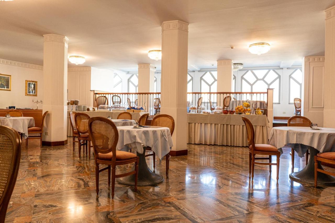 Miramonti Hotel Saint Vincent Екстериор снимка