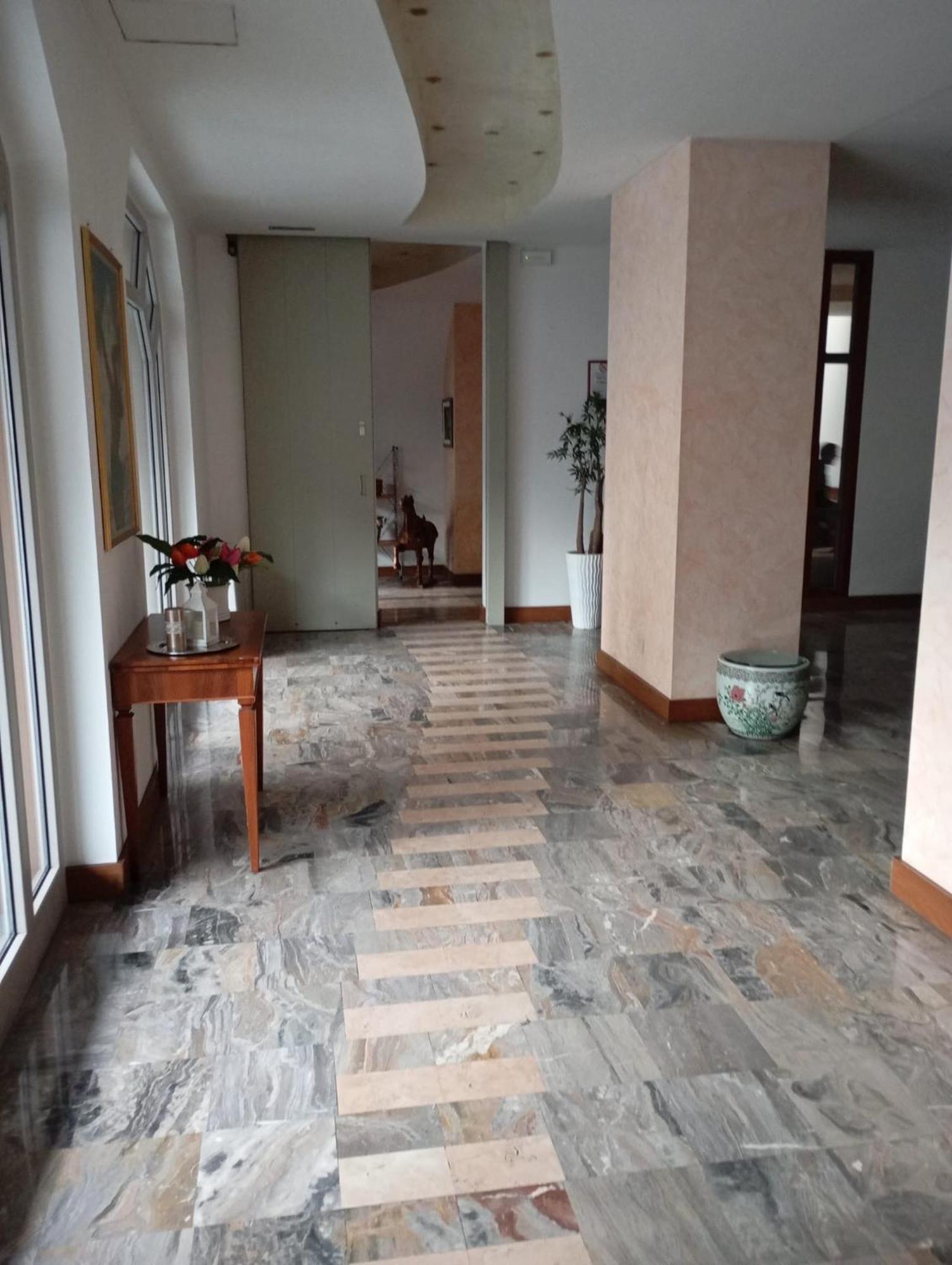 Miramonti Hotel Saint Vincent Екстериор снимка
